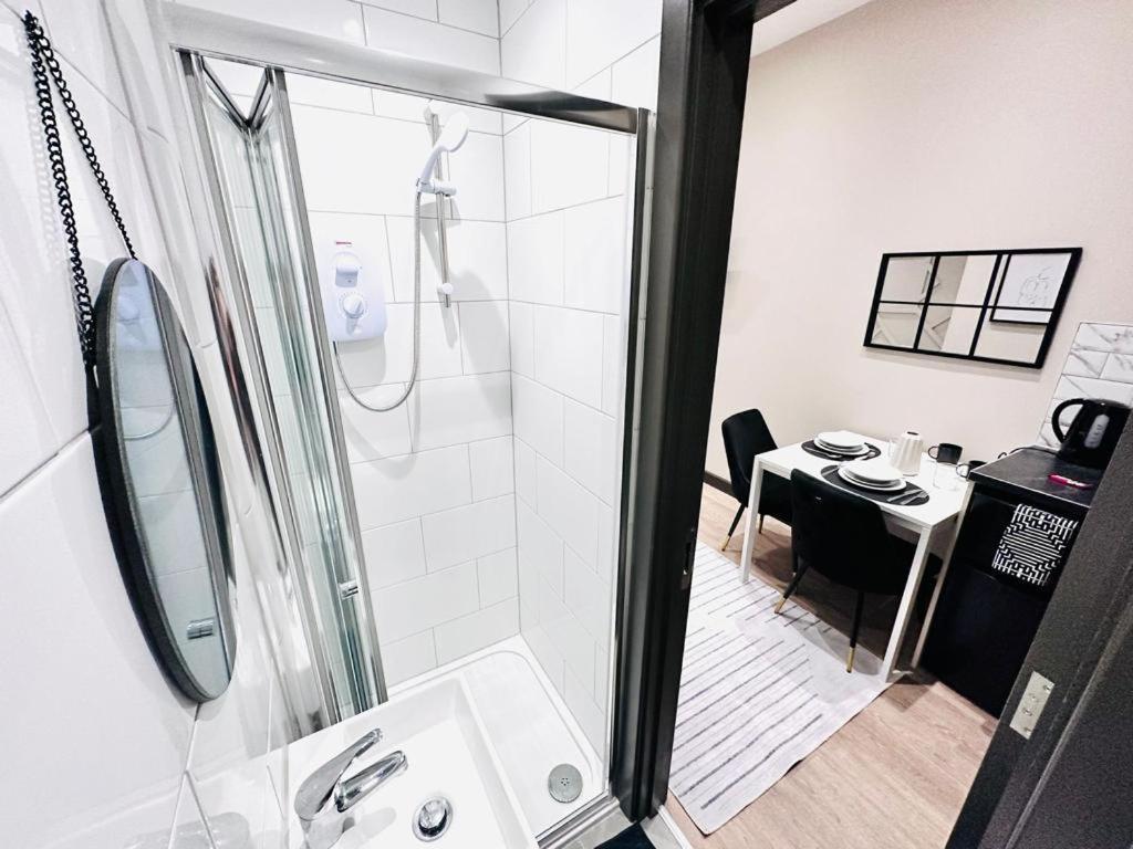 London 1 Central Studio Like A Hotel Room Exterior foto